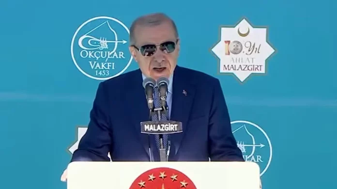 Ερντογάν: Η Ιστορία γράφεται ξανά στην περιοχή μας, όταν διακυβεύεται το μέλλον μας, δεν σκύβουμε το κεφάλι σε κανέναν