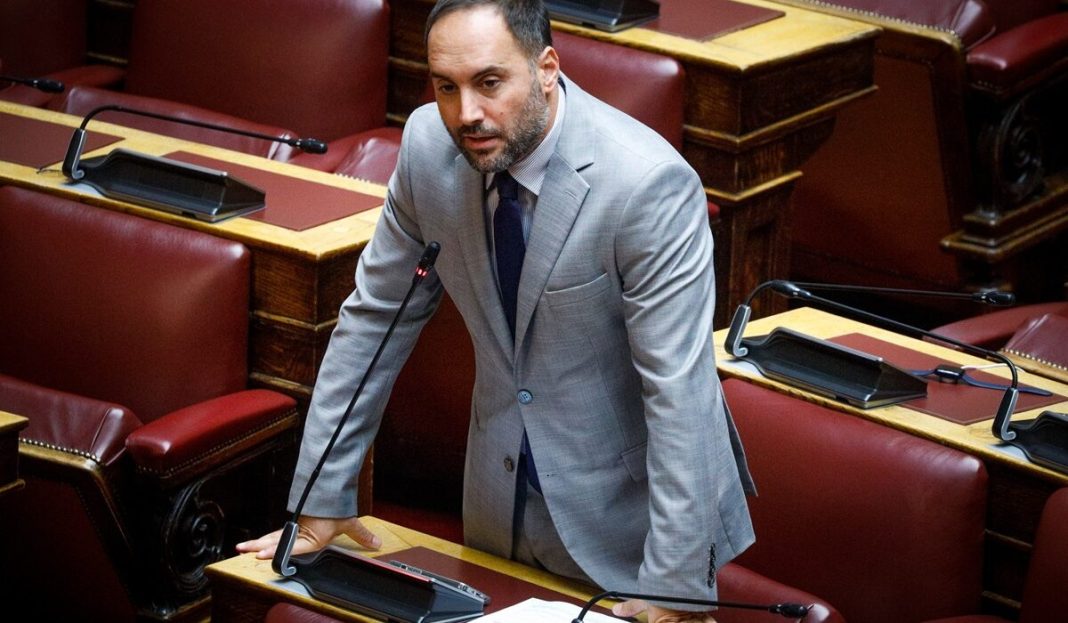 Μίλτος Χατζηγιαννάκης: Φύκια