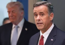 Τι γυρεύει ο αρχηγός της CIA στη Μόσχα; Η απόρρητη αποστολή του Ράτκλιφ, το Ιράν, η Ουκρανία και το «μυστικό» μήνυμα στον Πούτιν