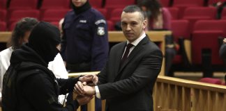 Το κόλπο του Ηλία Κασιδιάρη με το νέο κόμμα και η «παράκαμψη» του Αρείου Πάγου Το κόλπο του Ηλία Κασιδιάρη με το νέο κόμμα και η «παράκαμψη» του Αρείου Πάγου