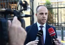 Ισχυρό πονοκέφαλο στην κυβέρνηση προκαλεί ο Κεσσές- Τι απαντά ο …Άδωνις!