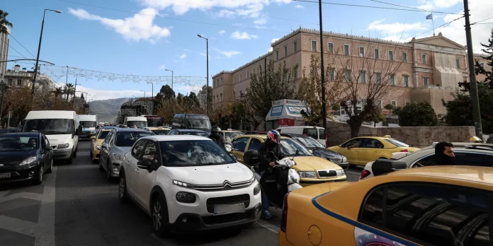 ΚΟΜΒΟΣ : H αστυνομική ομάδα που ίδρυσε ο Χρυσoχοίδης, για να λύσει το κυκλοφοριακό της Αττικής