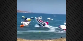 Στιγμές πανικού στη Νάξο: Ατζαμής χειριστής σκάφους έχασε τον έλεγχο και… καβάλησε δύο ακόμη πλοιάρια