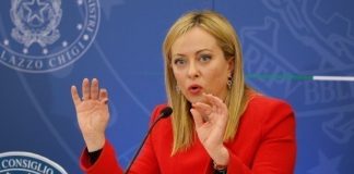 «Όχι στην ανεξέλεγκτη μετανάστευση», λένε η Μελόνι και η Δανή ομόλογό της