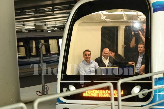 Οταν ο λαός φωνάζει «φτάνει ως εδώ», δεν αρκούν εγκαίνια μετρό, πρέπει να εγκαινιαστεί νέο ήθος πολιτικό