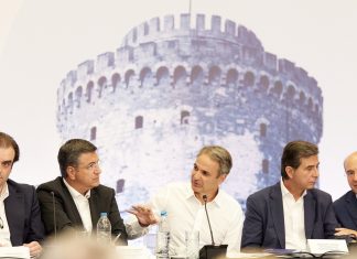 Η βόρεια Ελλάδα στο… στόχαστρο της κυβέρνησης: Μητσοτάκης και υπουργοί οργώνουν 17 νομούς, αναζητώντας… συσπείρωση ψηφοφόρων