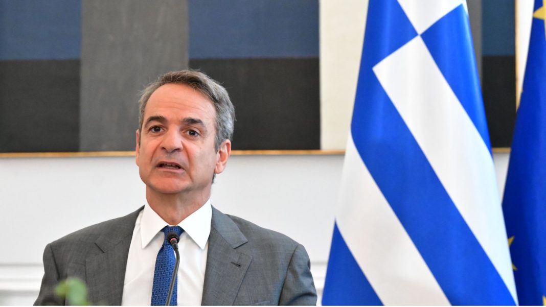 mitsotakis-ypoyrgiko Μητσοτάκης για συντάξεις χηρείας: Σημαντικές αυξήσεις σε 8.500 δικαιούχους