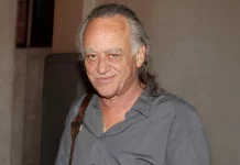 Πέθανε ο ηθοποιός Νίκος Καλογερόπουλος σε ηλικία 74 ετών