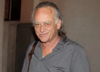 Πέθανε ο ηθοποιός Νίκος Καλογερόπουλος σε ηλικία 74 ετών