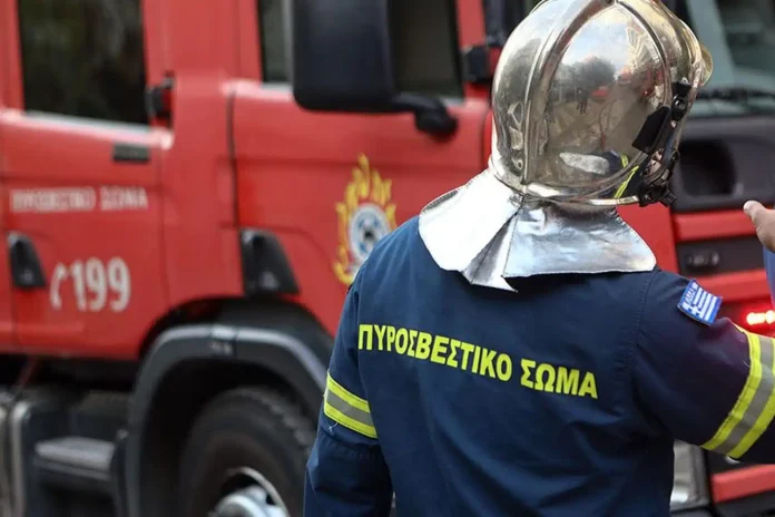 Ρόδος: Πυροσβέστης κατηγορείται για απόπειρα βιασμού γυναίκας μπροστά στην ανήλικη κόρη της