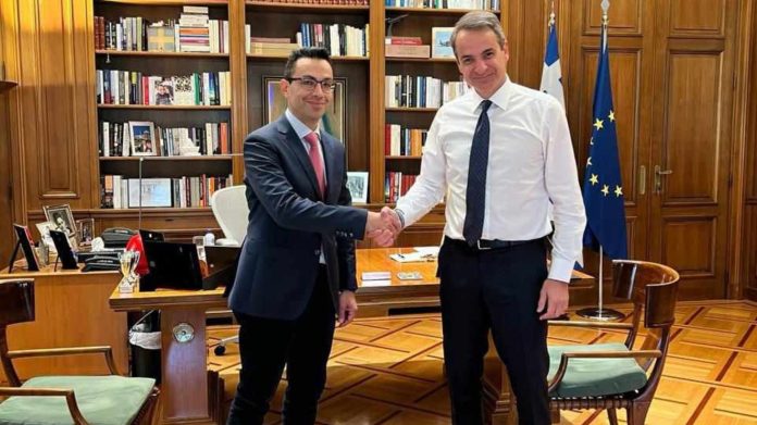 Το παρασκήνιο της παραίτησης Σέρμπου από Μαξίμου Παραιτήθηκε από σύμβουλος του Μητσοτάκη ο Σωτήρης Σέρμπος μετά το άδειασμα Μαρινάκη