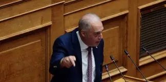 Βελόπουλος σε Μητσοτάκη: Eίσαι επικίνδυνος για την χώρα σου, «λαθρολάγνος» και “τρέμεις” τις εκλογές Απάντηση του προέδρου της Ελληνικής Λύσης, Κυριάκου Βελόπουλου, στις δηλώσεις Μητσοτάκη