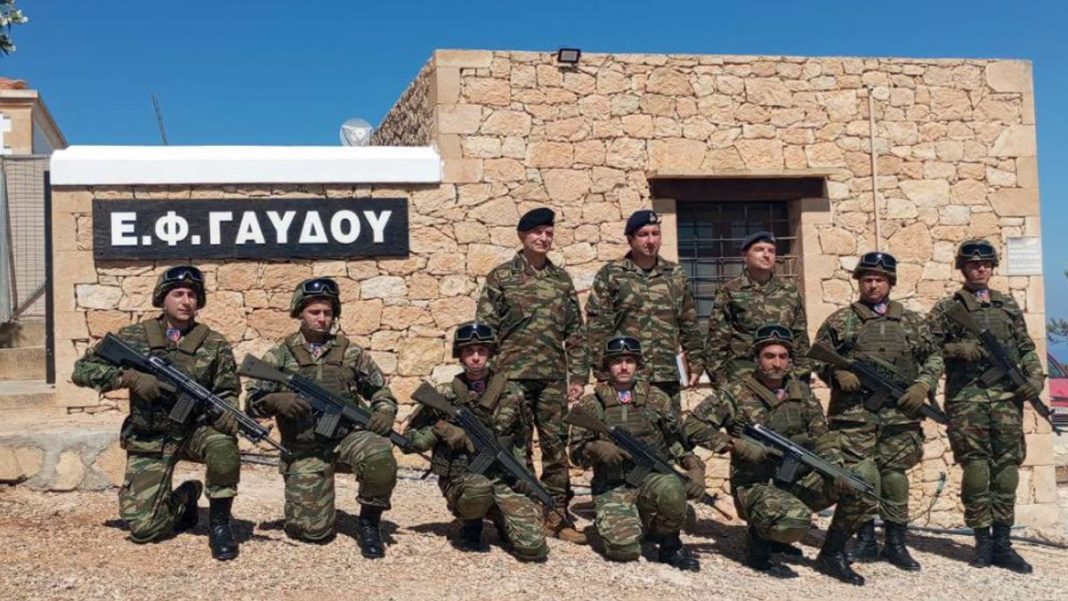 ΓΕΣ Περιοδεία του Αρχηγού ΓΕΣ σε στρατιωτικές μονάδες και σχηματισμούς της Κρήτης