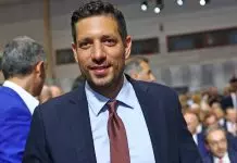 Η εξίσωση Κυρανάκη: Κάρτες μείον 3% ίσον μισθός μέχρι τέλους Η εξίσωση Κυρανάκη: Κάρτες μείον 3% ίσον μισθός μέχρι τέλους