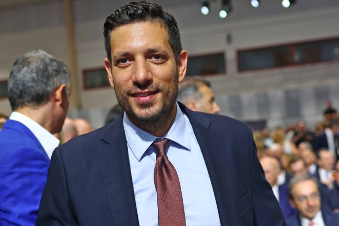 Η εξίσωση Κυρανάκη: Κάρτες μείον 3% ίσον μισθός μέχρι τέλους Η εξίσωση Κυρανάκη: Κάρτες μείον 3% ίσον μισθός μέχρι τέλους