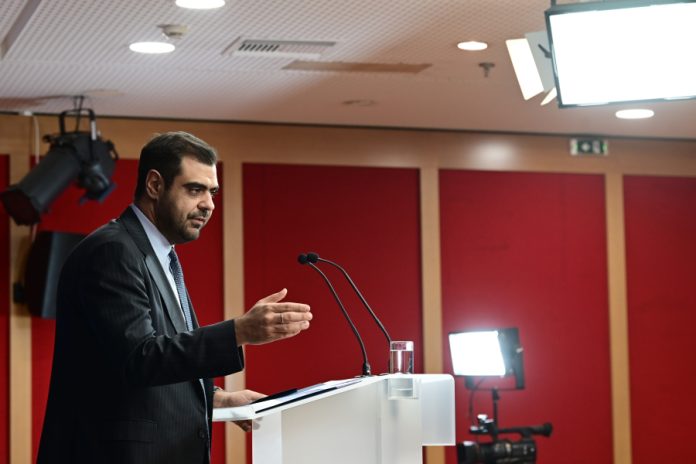 «Παγωμάρα» για το επίδομα ανεργίας - Η πρόταση Μαρινάκη έφερε σφοδρές αντιδράσεις