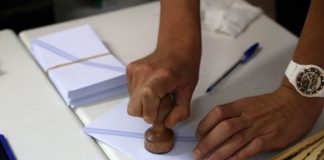 Τι απαντά ο Βασιλειάδης της Interview για την καταγγελία για «στημένη δημοσκόπηση» - Δεν διαψεύδει ότι ήταν έτοιμη…