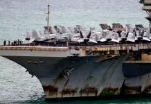 Πεντικιούρ και ζεστό φαγητό: Η επιστροφή του σκουριασμένου Abraham Lincoln μετά από 9 μήνες
