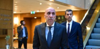 Ως και ο Μπρατάκος γκρινιάζει -και μάλιστα πολύ- για τα μέτρα Μητσοτάκη στη ΔΕΘ