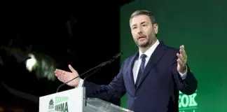 ΠΑΣΟΚ: Διμέτωπος ο Ανδρουλάκης, με το βλέμμα στραμμένο κυρίως στον Τσίπρα ΠΑΣΟΚ: Διμέτωπος ο Ανδρουλάκης, με το βλέμμα στραμμένο κυρίως στον Τσίπρα