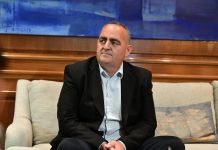 Καρελιάς για Μπελέρη: Τουλάχιστον ο Κασιδιάρης δεν πήγε να μπουκάρει με όπλα στην Αλβανία… Καρελιάς για Μπελέρη: Τουλάχιστον ο Κασιδιάρης δεν πήγε να μπουκάρει με όπλα στην Αλβανία...