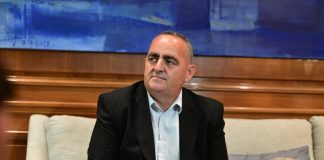Καρελιάς για Μπελέρη: Τουλάχιστον ο Κασιδιάρης δεν πήγε να μπουκάρει με όπλα στην Αλβανία… Καρελιάς για Μπελέρη: Τουλάχιστον ο Κασιδιάρης δεν πήγε να μπουκάρει με όπλα στην Αλβανία...