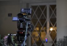 Ένας γιατρός έκανε τη δουλειά του υπουργείου Υγείας και του ΙΣΑ