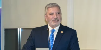 Η απάντηση του Γιώργου Πατούλη στις κατηγορίες ότι εμπλέκεται σε ιατρικές εταιρείες