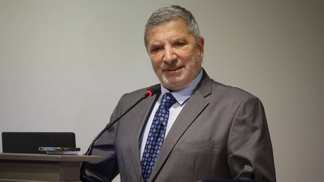 Πατούλης: Εύλογα αναπάντητα ερωτήματα για τον αιφνίδιο θάνατο του Μαζωνάκη - Σε εξέλιξη έρευνα του ΙΣΑ, ελέγχουμε την…