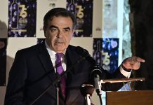 Πρεμιέρα Μ. Σχοινά στο έργο «αγάπη μου, δεν είναι αυτό που νομίζεις»