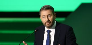 Γιατί ο Ανδρουλάκης δεν μπορεί να διαγράψει τον Πάνα
