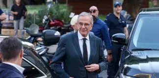 Μαξίμου: Κωδικός «Απαξιώστε τον Σαμαρά»
