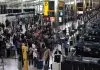 Βρετανία: Πάνω από 2.000 πτήσεις ακυρώθηκαν μέσα σε δύο μέρες