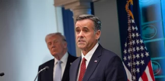 Ο διοικητής της CIA αναλαμβάνει κεντρικό ρόλο στις συνομιλίες Ρωσίας – Ουκρανίας