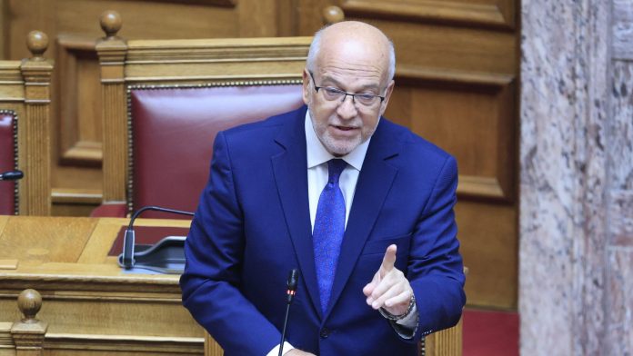 Η προεκλογική κινδυνολογία Φλωρίδη για «τουρκικό ντου», οι αποστάσεις Μαρινάκη και οι ενστάσεις των γαλάζιων βουλευτών