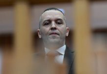 Αποφυλάκιση Κασιδιάρη: Η αμήχανη κυβέρνηση πετάει το μπαλάκι στη δικαιοσύνη