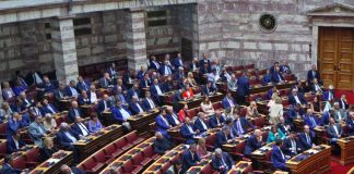 «Γαλάζιες» γκρίνιες στη Βουλή για Μπεκίρη – Χαρακόπουλο «Γαλάζιες» γκρίνιες στη Βουλή για Μπεκίρη – Χαρακόπουλο