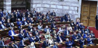 Η «ομάδα κρούσης» της ΝΔ για τα τηλεοπτικά παράθυρα