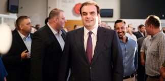 Ο κουμπαράς του «Πιερ»