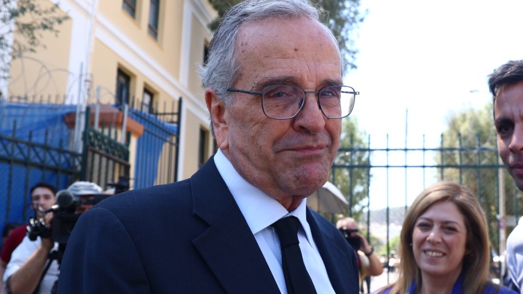 Αντώνης Σαμαράς: Κούγκι