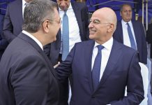Ο «Τζίτζι» κάνει πολύ παρέα με τον Νίκο Δένδια