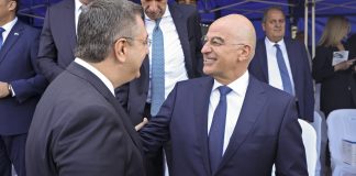Ο «Τζίτζι» κάνει πολύ παρέα με τον Νίκο Δένδια