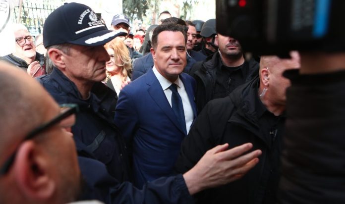 Ο Άδωνις Γεωργιάδης και η «ασπίδα» του για τα όσα είπε για περί …εξασφάλισης της ελευθερίας μας από το Ισραήλ!!!