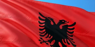 Αλβανία: Ένταλμα σύλληψης για την επικεφαλής της υπηρεσίας πληροφοριών