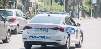 Σκάνδαλο διαφθοράς στην Αλβανία: Ερευνούν και τον αντικαταστάτη των μυστικών υπηρεσιών, στο «παιχνίδι» και Ρώσοι πράκτορες Σκάνδαλο διαφθοράς στην Αλβανία: Ερευνούν και τον αντικαταστάτη των μυστικών υπηρεσιών, στο «παιχνίδι» και Ρώσοι…
