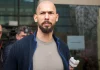Νέα δίωξη στον Άντριου Τέιτ στη Ρουμανία: Κατηγορείται για εμπορία ανηλίκων και ξέπλυμα χρήματος