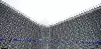 Κατασκοπεία στην ΕΕ: Ουγγρικό δίκτυο στο στόχαστρο της Κομισιόν Κατασκοπεία στην ΕΕ: Ουγγρικό δίκτυο στο στόχαστρο της Κομισιόν