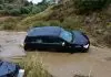 Θρίλερ στην Αργολίδα: Ηλικιωμένοι παρασύρθηκαν με το αυτοκίνητό τους από τα ορμητικά νερά – (VIDEO-ΦΩΤΟ)