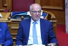 Θα κάνουν «ντου» οι απέναντι αν φύγει ο Μητσοτάκης; - Και οι... εξωγήινοι;