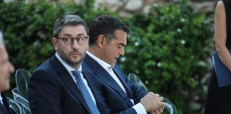 Βγήκαν «μαχαίρια» ανάμεσα στην ΕΛΑΣ και στο ΠΑΣΟΚ: Οι «μεταγραφές» και οι δημοσκοπήσεις προκαλούν εντάσεις